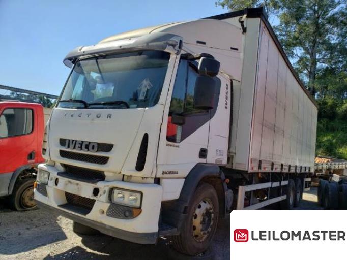 IVECO TECTOR 240E25 10/11