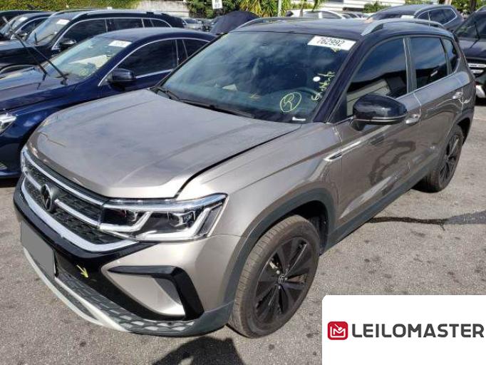 VOLKSWAGEN TAOS 21/22 