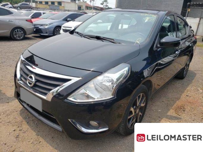 NISSAN VERSA 16/16