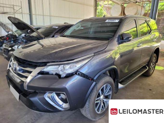 TOYOTA HILUX SW4 18/19